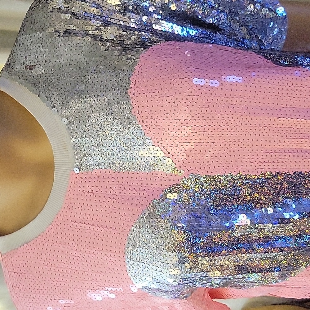 Sequin Heart T-Shirt in Pink and Silver size small - Picture 2 of 9